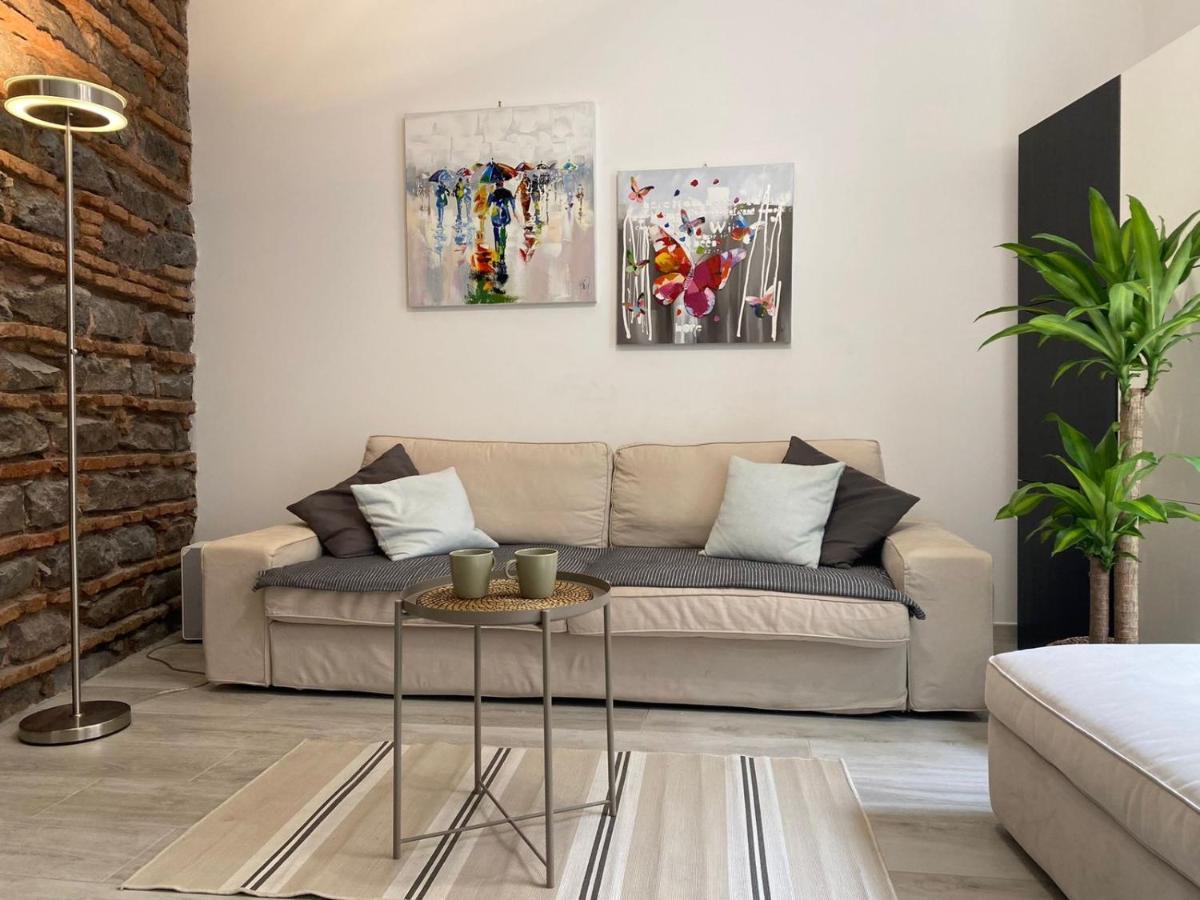 Apartment Alfonzetti-5 Min Walk To Central Train And Bus Station Catania Exterior photo